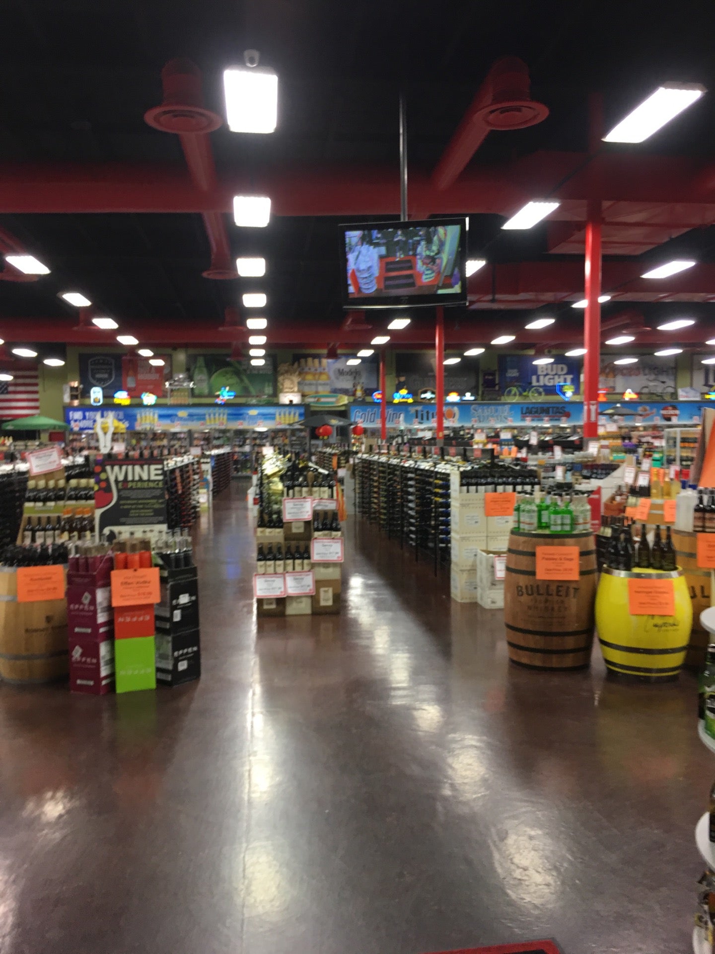 Lee's Discount Liquor, 4230 S Rainbow Blvd, Las Vegas, NV, Liquor Stores -  MapQuest