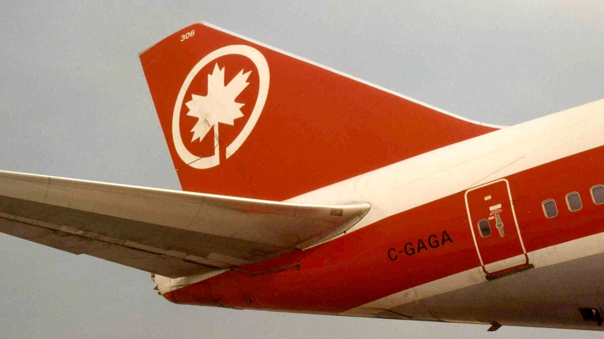 air-canada-operations-centre-6001-grant-mcconachie-way-richmond-bc