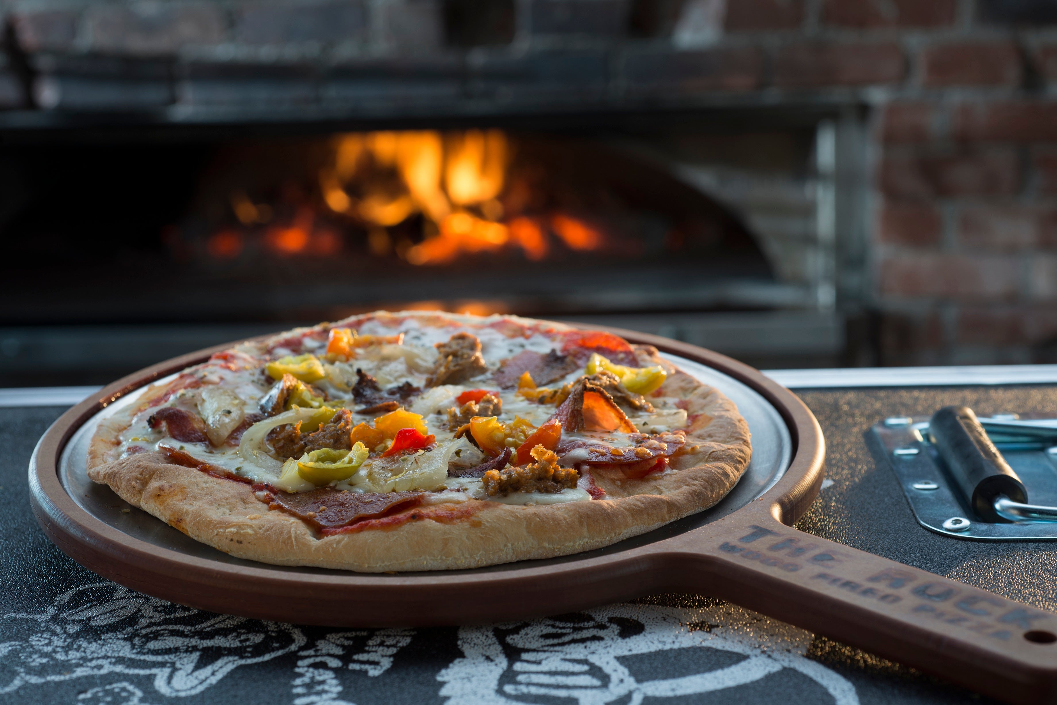 THE ROCK WOOD FIRED PIZZA - 209 Photos & 519 Reviews - 1918 201st