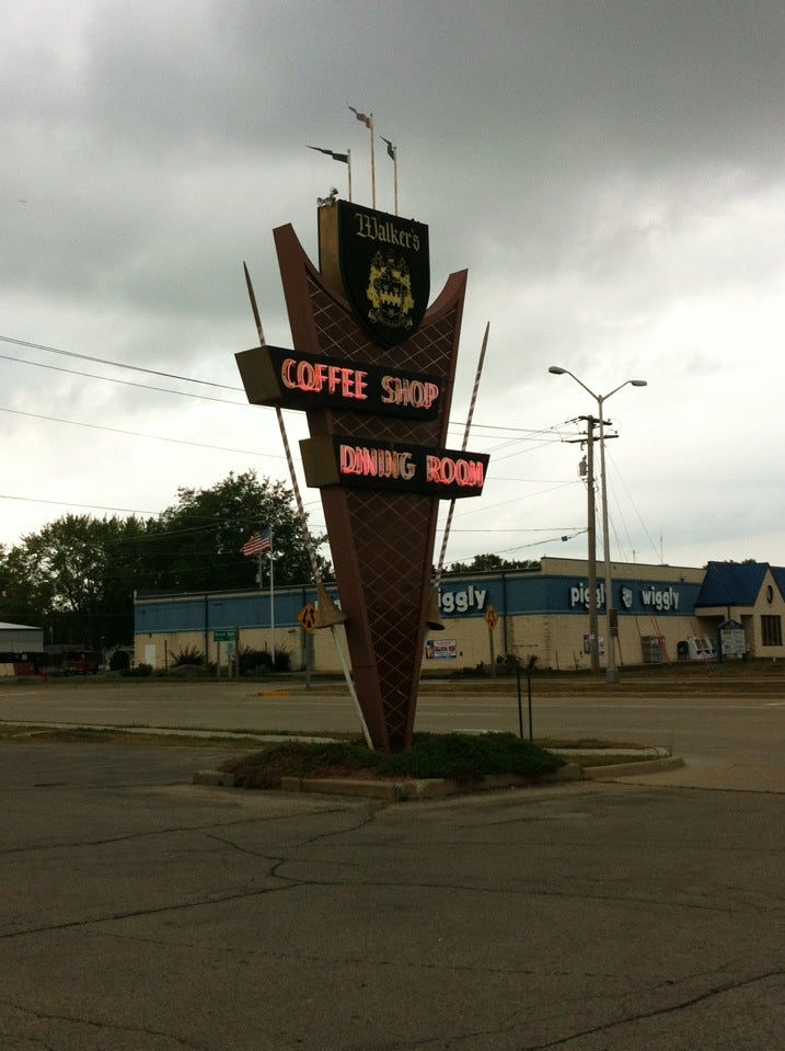 Walker's Restaurant & Bakery, 813 Park Ave, Beaver Dam, WI, Foods Carry