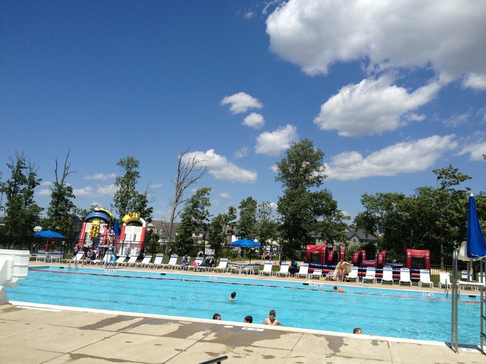 Victory Lakes Swimming Pool, 12608 Victory Lakes Loop, Bristow, VA