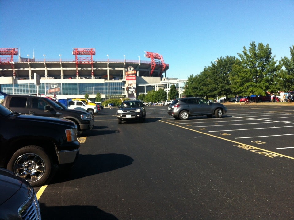 nissan-stadium-parking-lot-a-russell-st-nashville-tn-parking