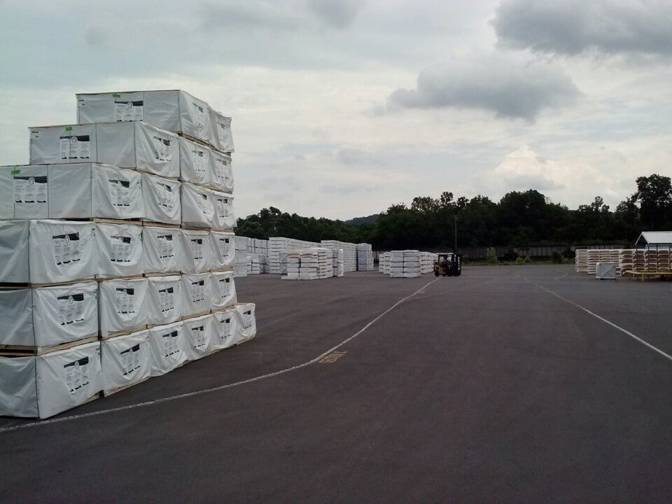 Barrette Outdoor Living, 740 N Main St, Bulls Gap, TN, Fence