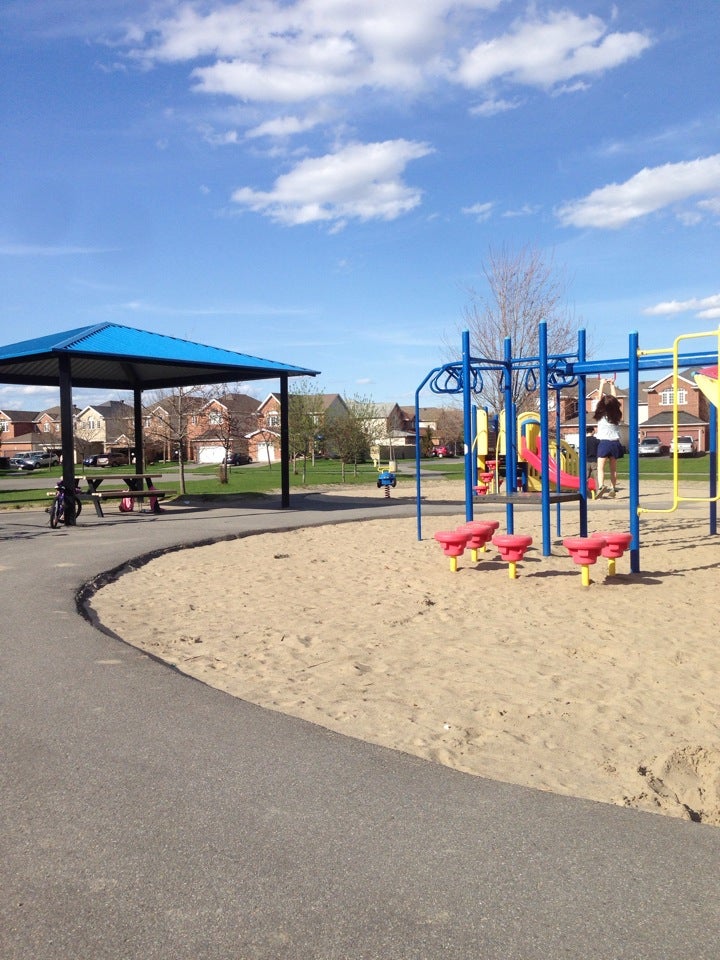 Totteridge Park, 11 Totteridge Ave, Ottawa, ON, Playgrounds MapQuest