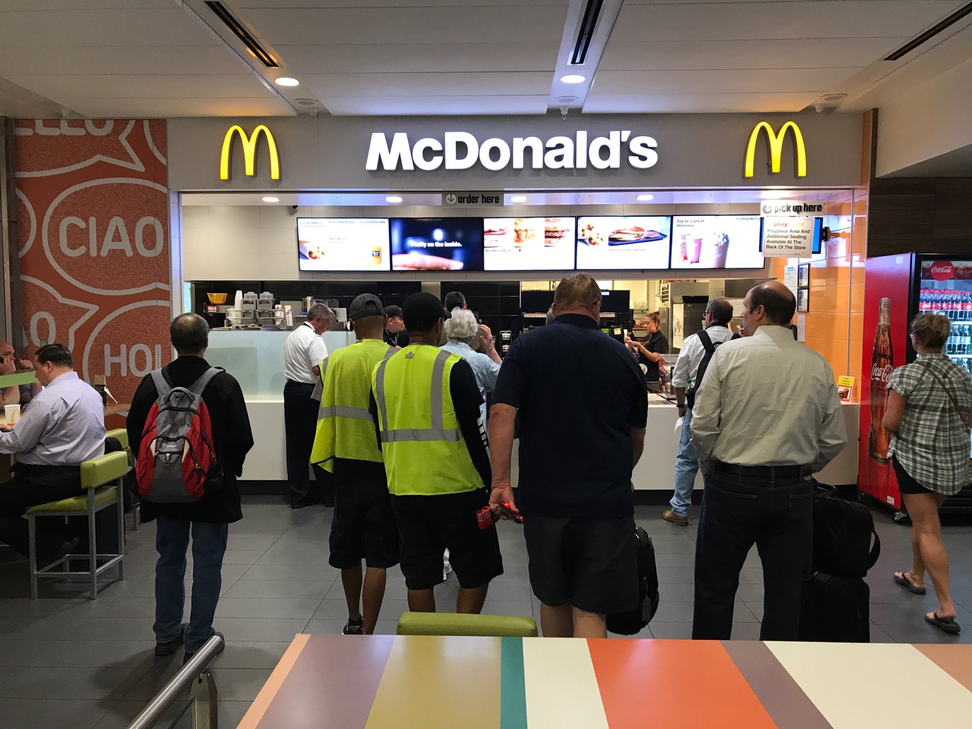 McDonald's, Gate 41, Dallas Field Office, Terminal B,, Dfw Airport, TX ...