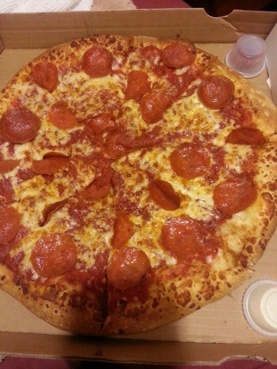 Red Runner Pizza, 2210 El Camino Ave, Sacramento, CA, Pizza MapQuest