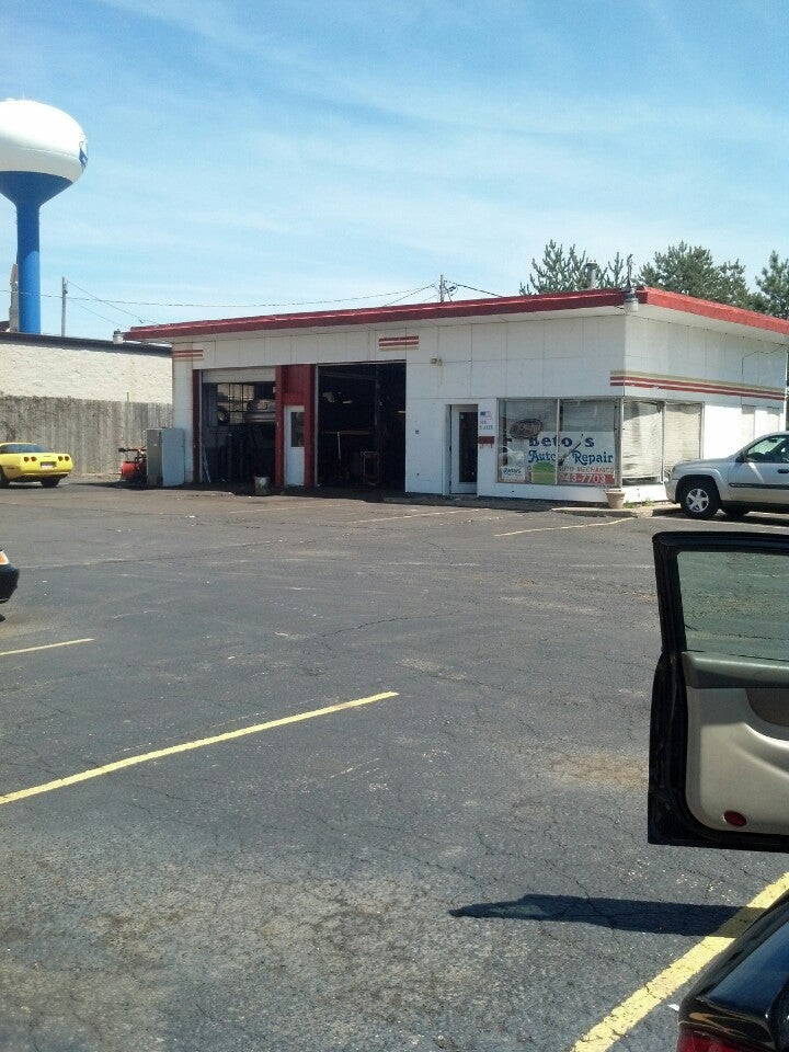 Beto's Auto Repair, 108 S Ayer St, Harvard, IL, Automotive repair shops