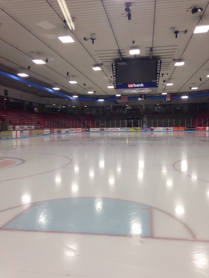 Young Arena - Hockey & Ice Skating Rink in Waterloo, Iowa