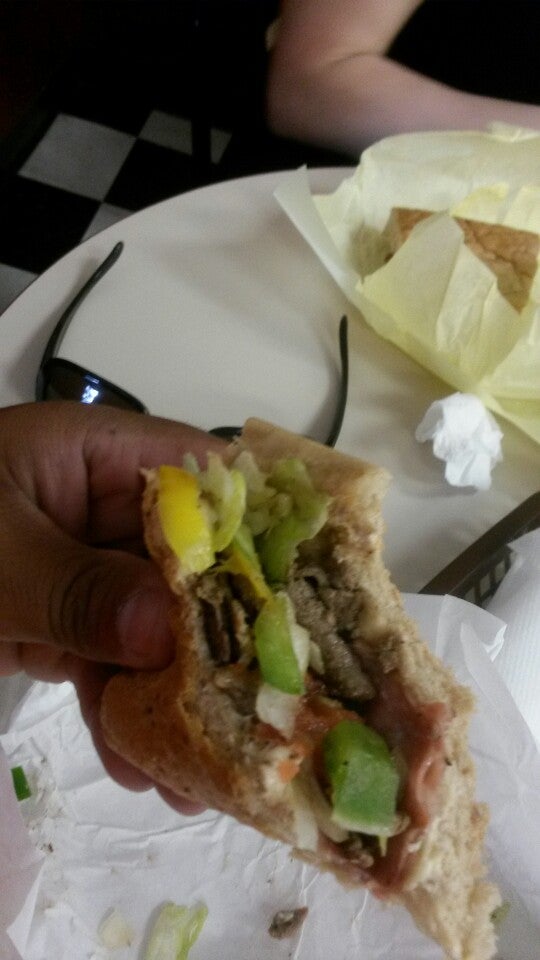 FullOBull Madera Steak & Deli Subs, 1930 Howard Rd, Ste L, Madera, CA