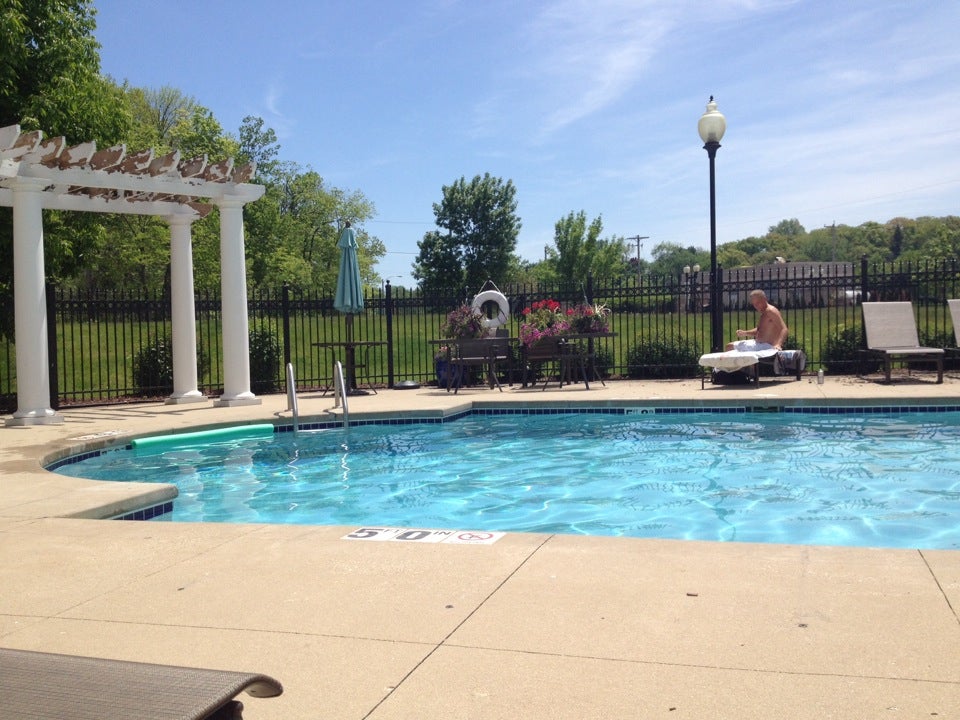 The Pool at the Reserve, 60TH St, Wauwatosa, WI, Swimming Pools Public