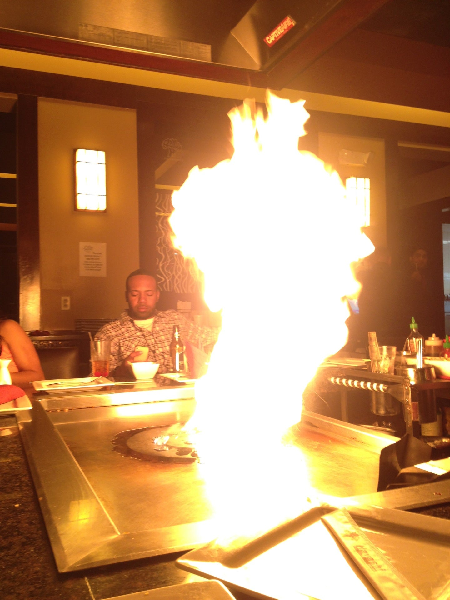Hayashi Hibachi Japanese Steakhouse and Sushi Bar, 10501 Gateway Blvd W