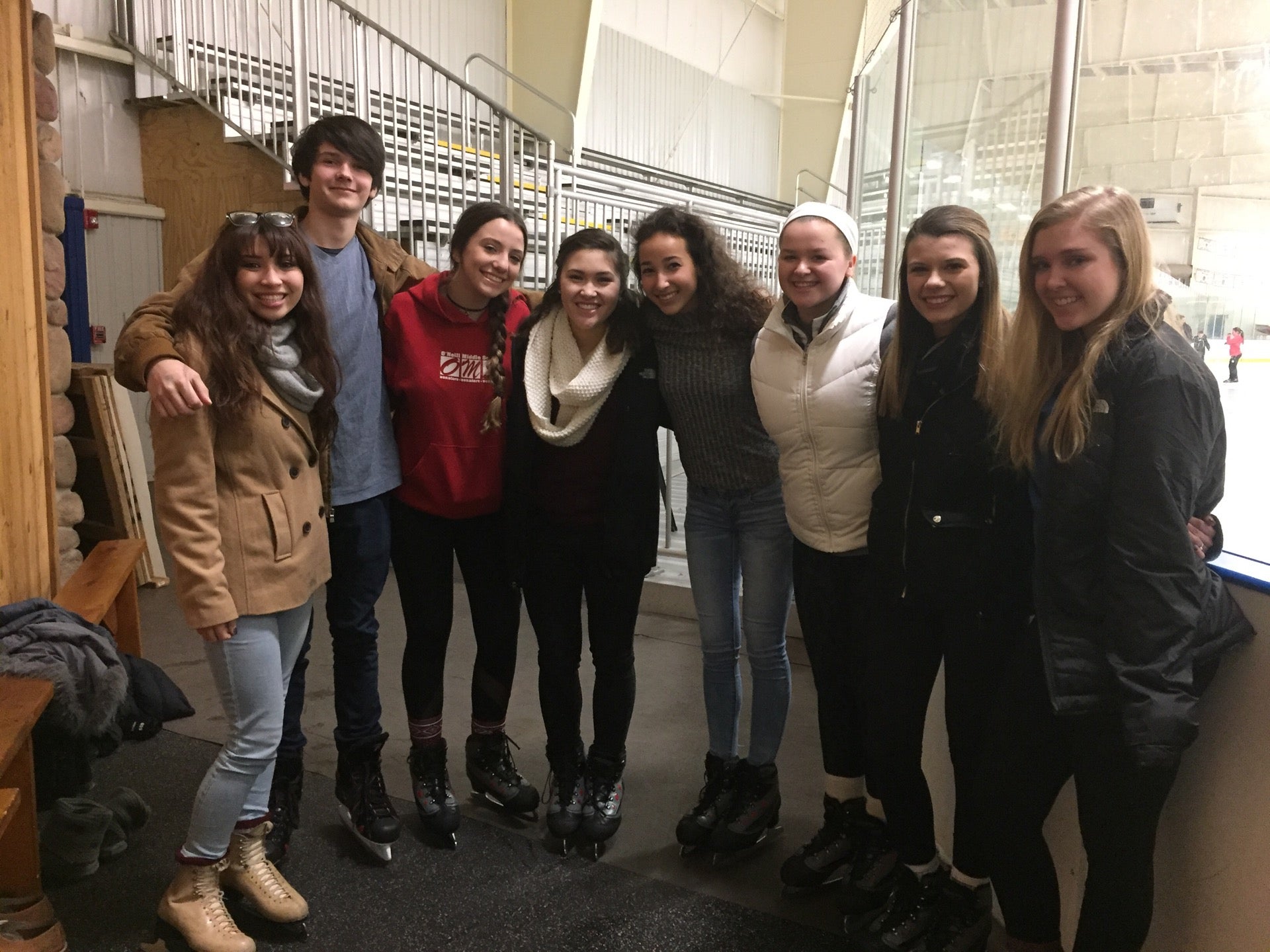 Rocket Ice Skating Rink, 180 Canterbury Ln, Bolingbrook, IL, Skating