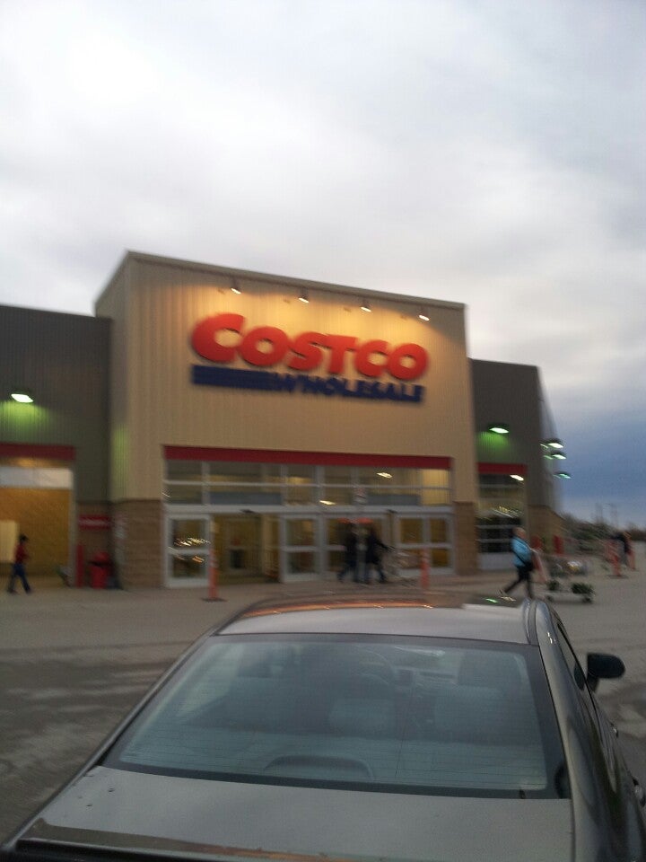 Costco Wholesale, 2365 McGillivray Blvd, Winnipeg, MB R3Y 0A1, CA