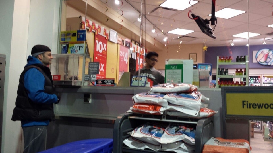 Dinkha Youab Gas Station