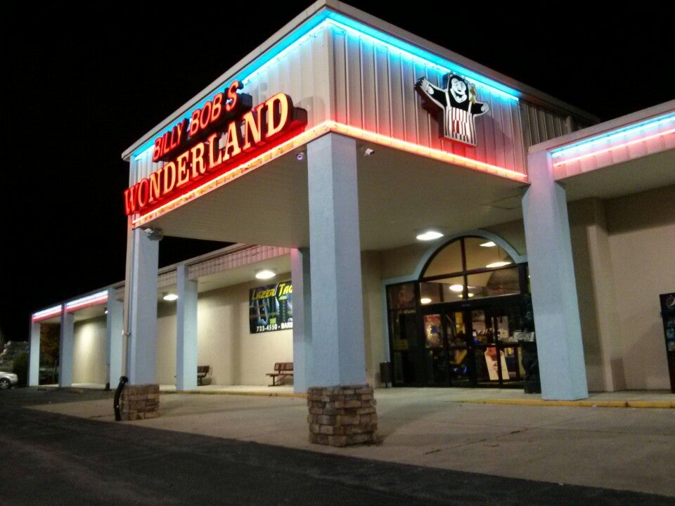 Billy Bob's Wonderland, 5 Cracker Barrel Dr, Barboursville, WV, Eating