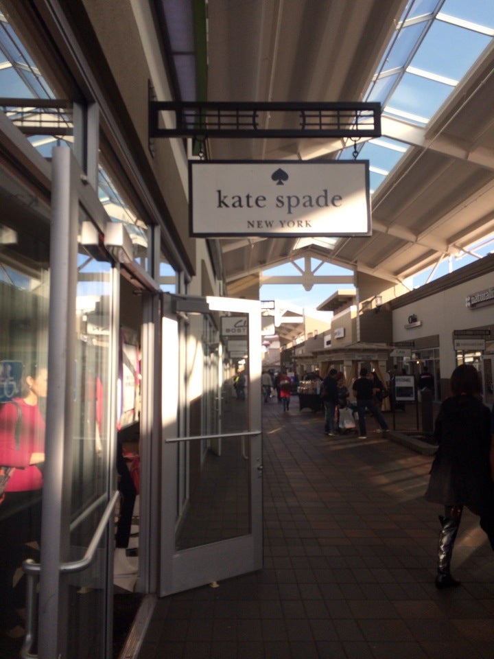 Kate spade discount outlet livermore california