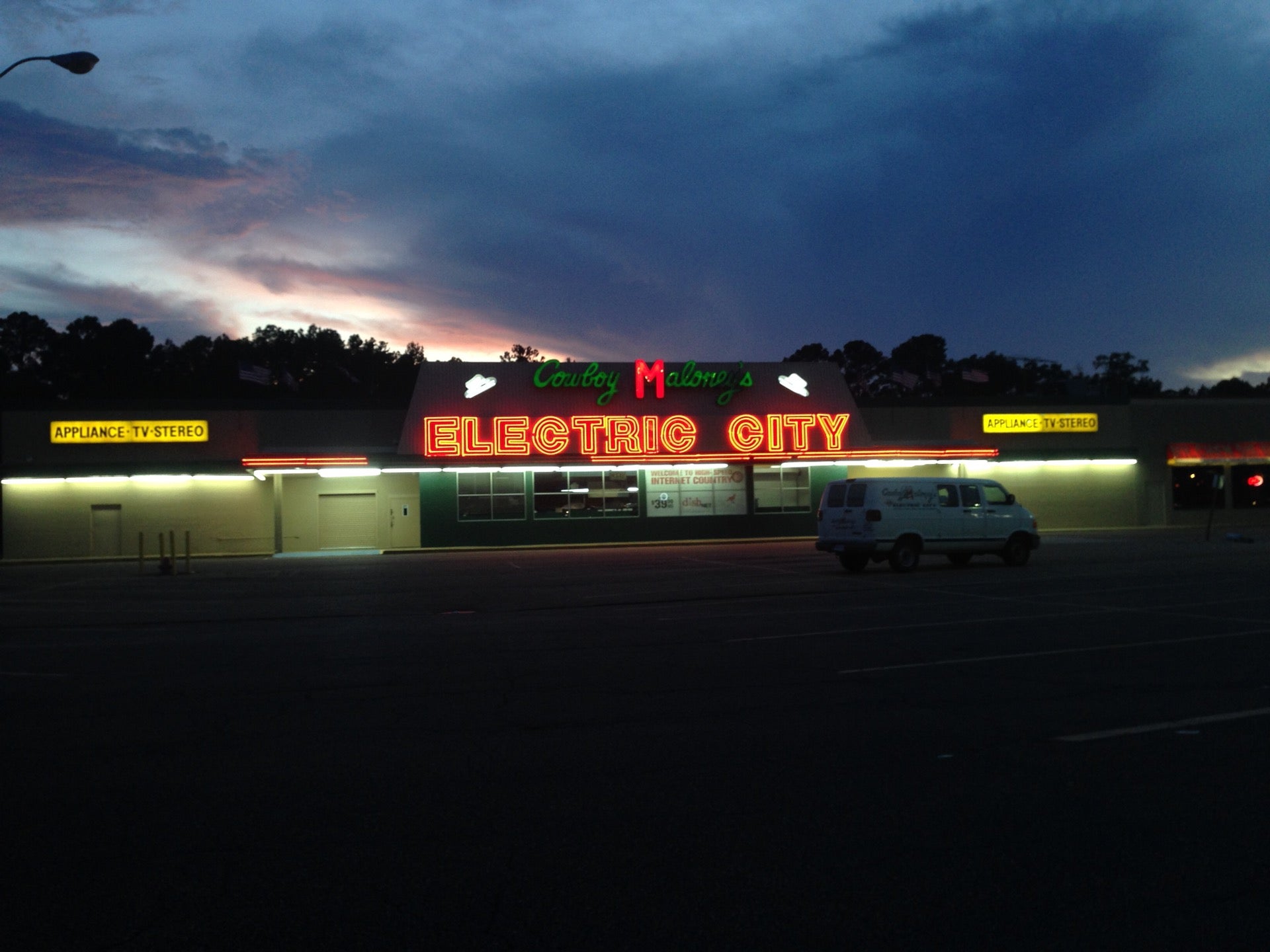 Cowboy Maloney's Home Store, 5465 I 55 N, Jackson, MS MapQuest