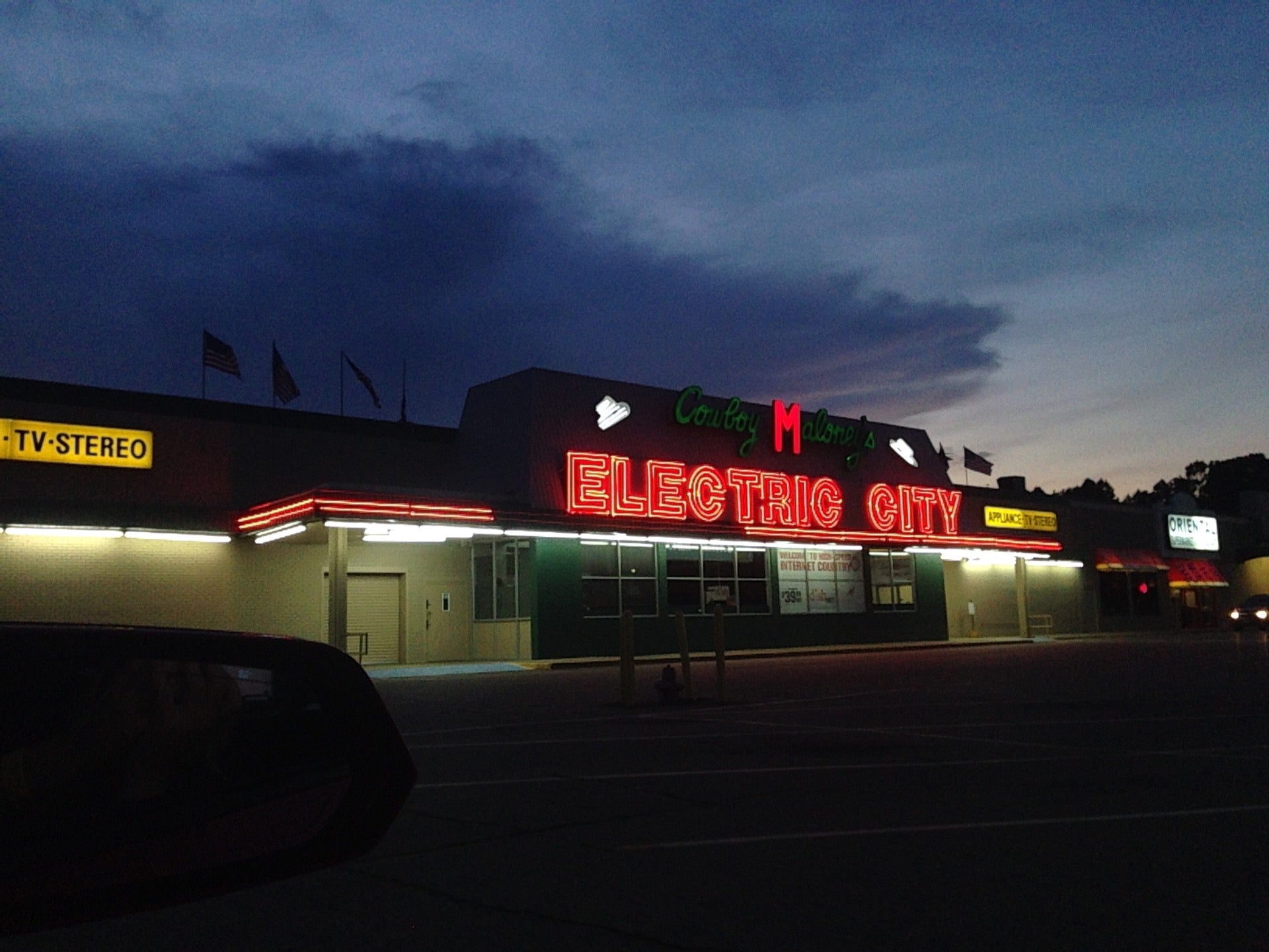 Cowboy Maloney's Home Store, 5465 I55 N, Jackson, Mississippi, Stereos