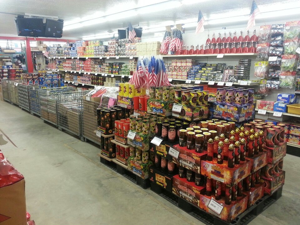 Cheapo Depot & Fireworks Outlet, 516 S 4th St, Readstown, WI