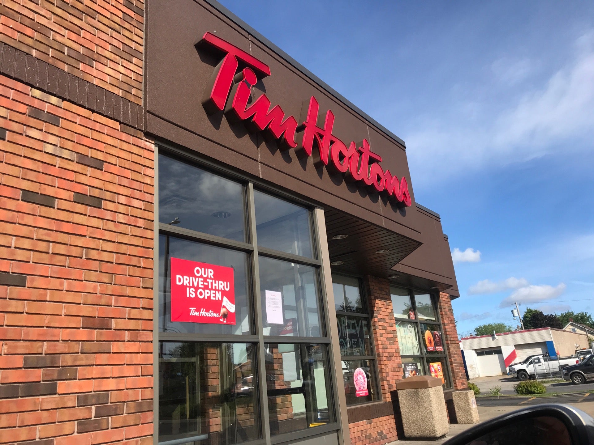 TIM HORTONS - 24 Photos - 1025 Kenmore Ave, Buffalo, New York