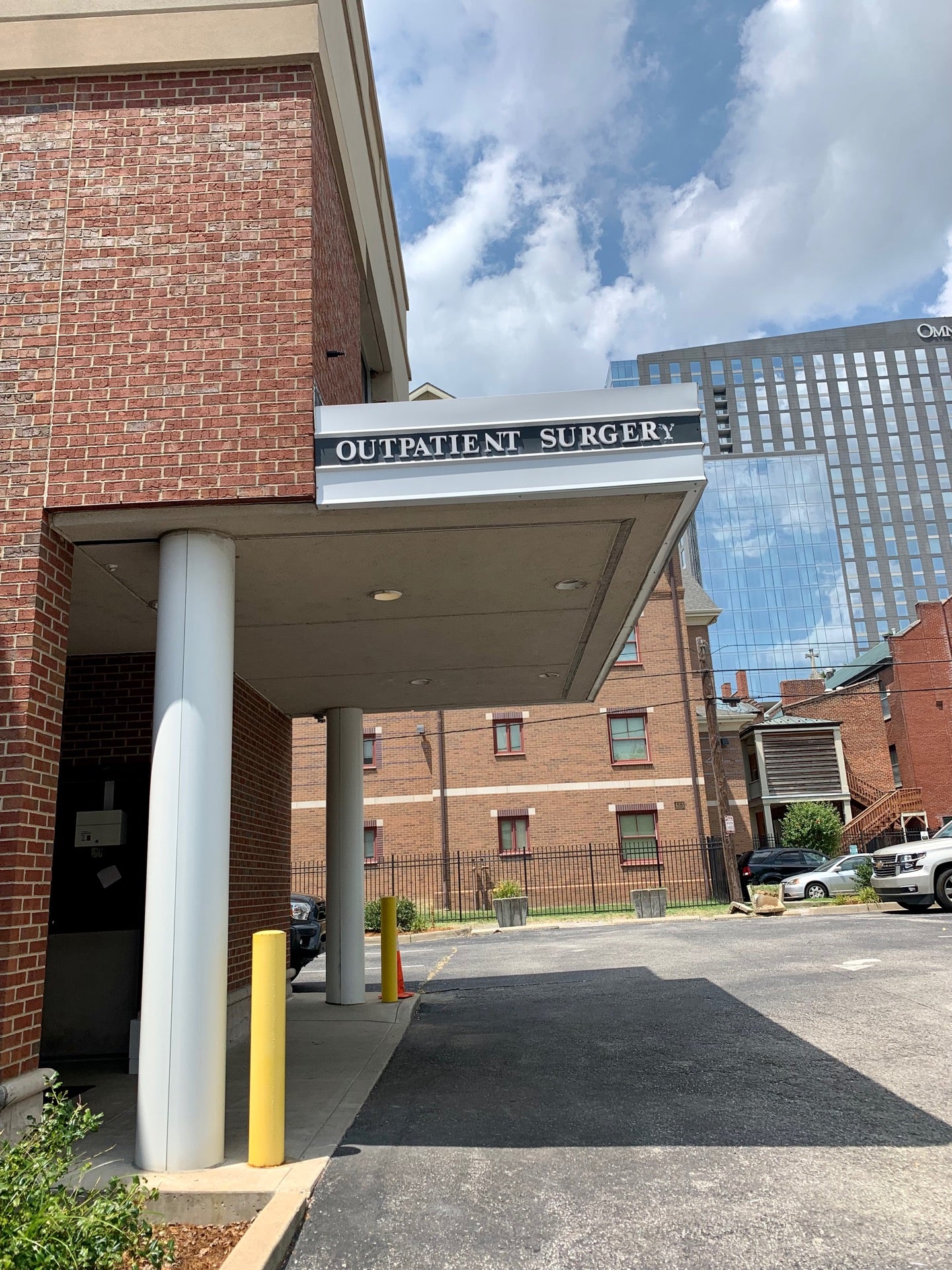 Louisville Surgery Center, 444 S 1st St, Louisville, KY, Hospitals