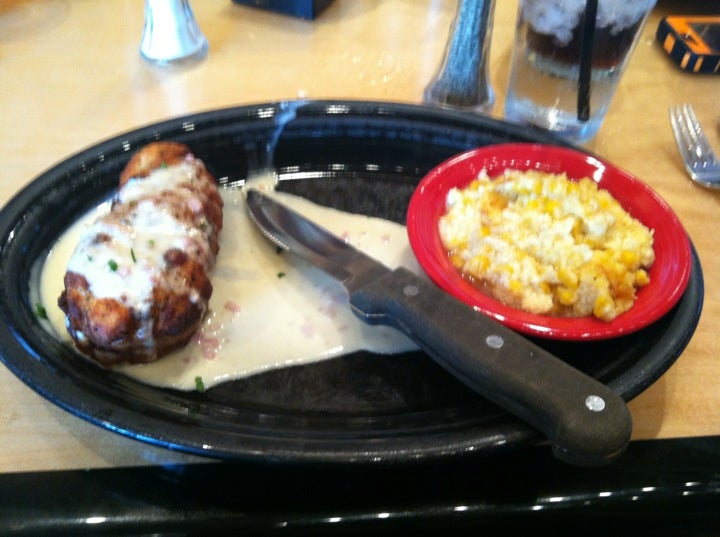 Eddie Montgomery's Steakhouse, 180 Lucky Man Way, Harrodsburg, KY