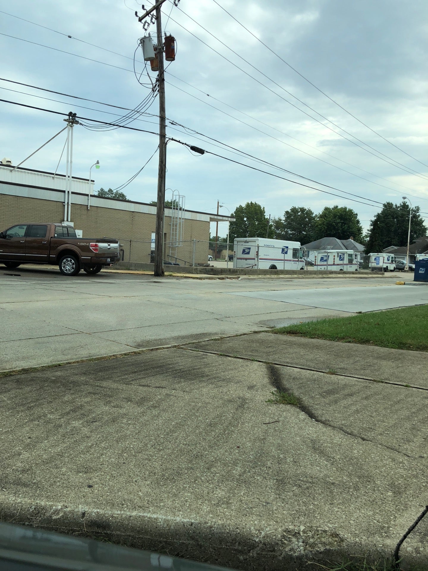 United States Postal Service, 210 N 3rd St, Effingham, IL MapQuest