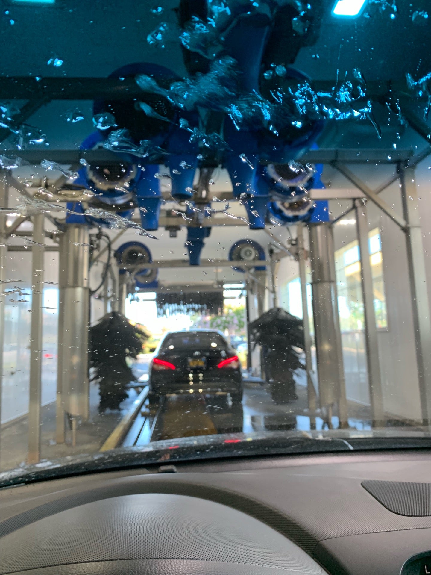Dapper Dan's Car Wash - Hydra-Flex Inc