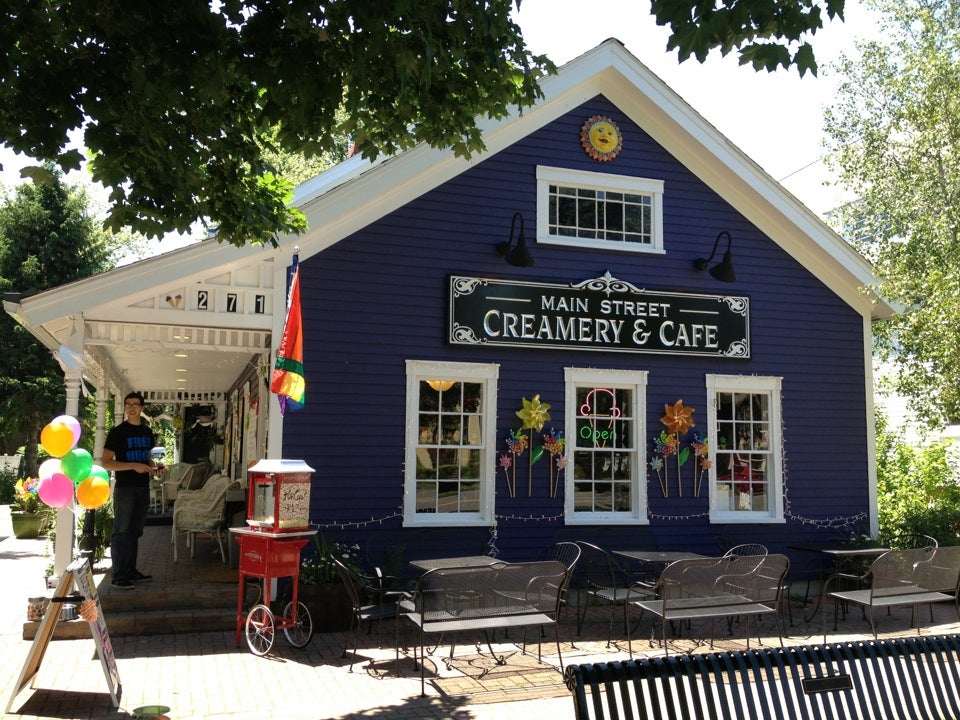 Main Street Creamery & Cafe  271 Main St, Wethersfield, CT