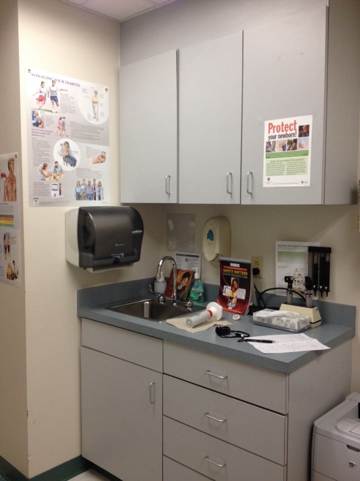 Concord Hospital Medical Group, 248 Pleasant St, Suite 206, Concord, NH