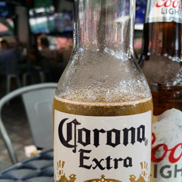 Show Me's Sports Bar & Grill CLOSED, 12836 Henderson Rd, Tampa, FL