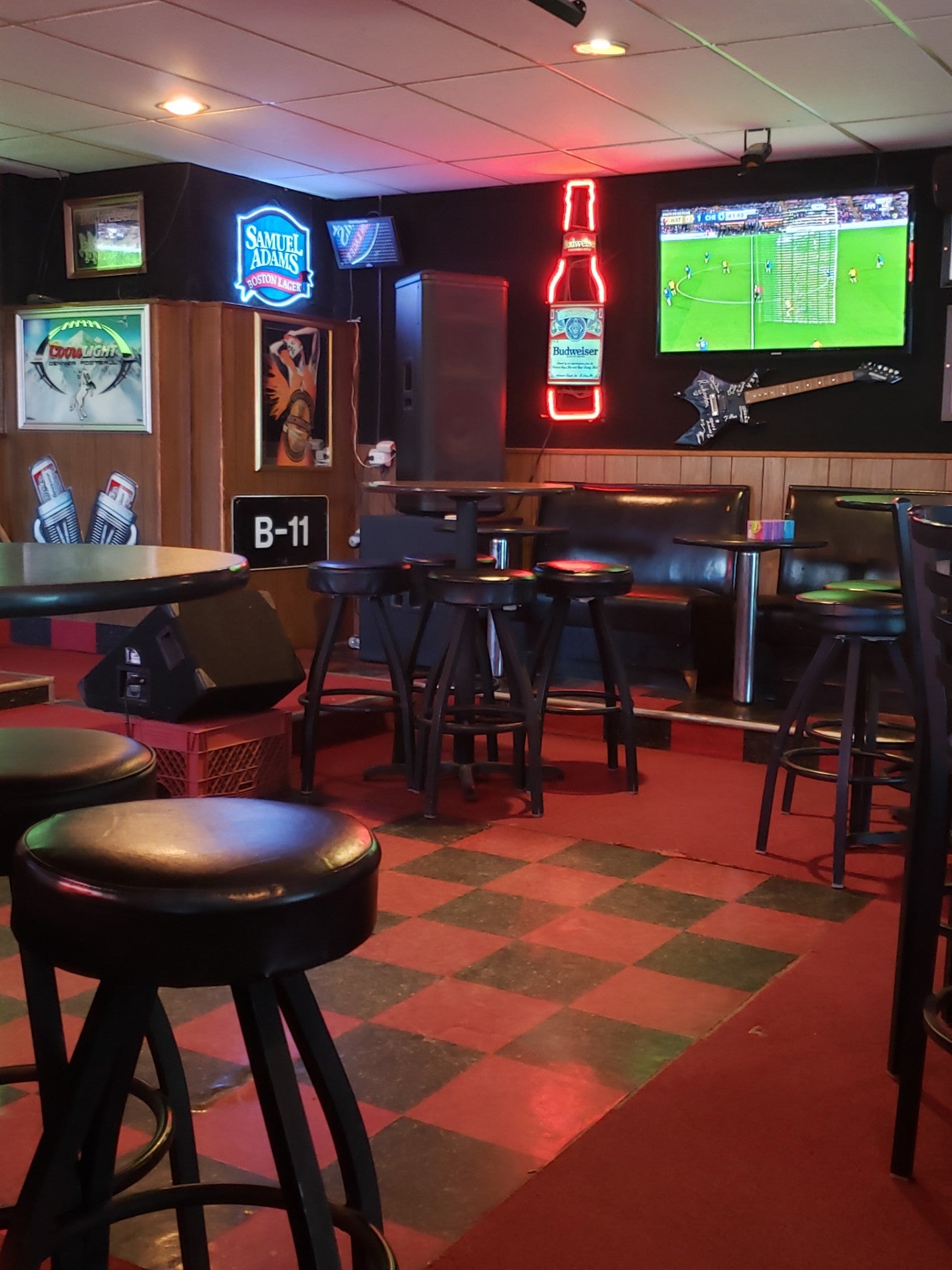 Jake's Roadhouse, 5980 Lamar St, Arvada, CO, Bars MapQuest