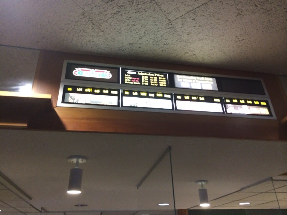 Nugget Theater, 57 S Main St, Hanover, Town of, NH, Movie Theatres