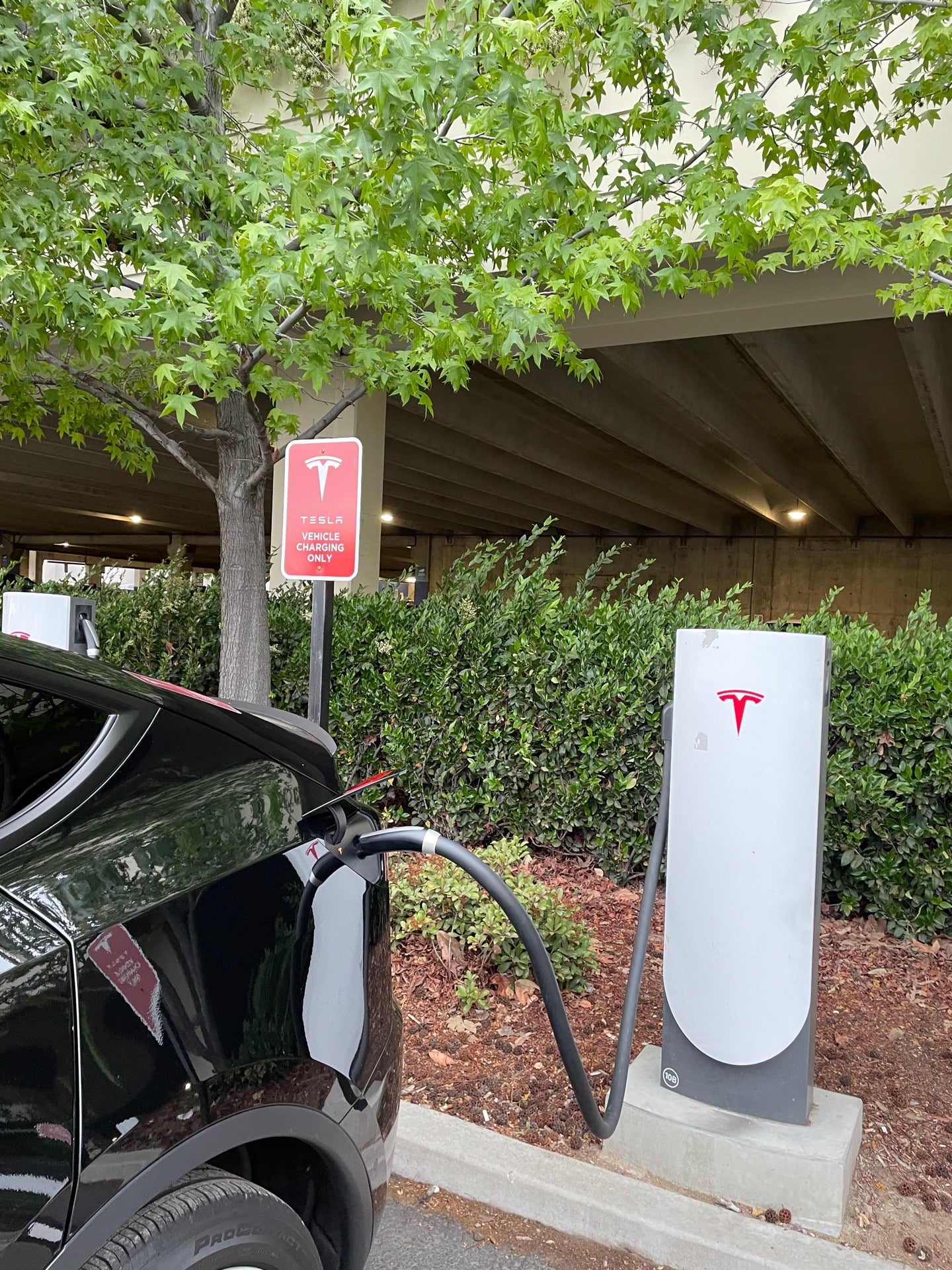 Fashion Valley Mall San Diego Supercharger Bad Road. Please Help Fix It 