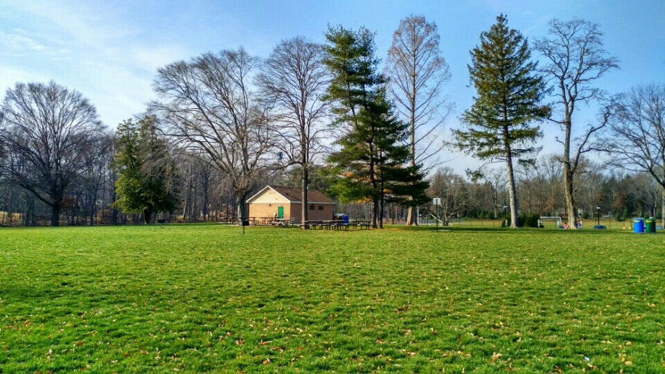 Ponderosa Farm Park, 1600 Cooper Rd, Scotch Plains, NJ, Playgrounds