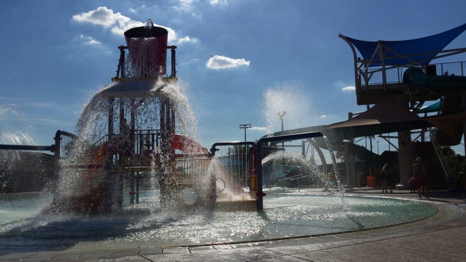 ACC Lap Pool / Diving Well / Big Splash Water Park, Anthem, AZ MapQuest