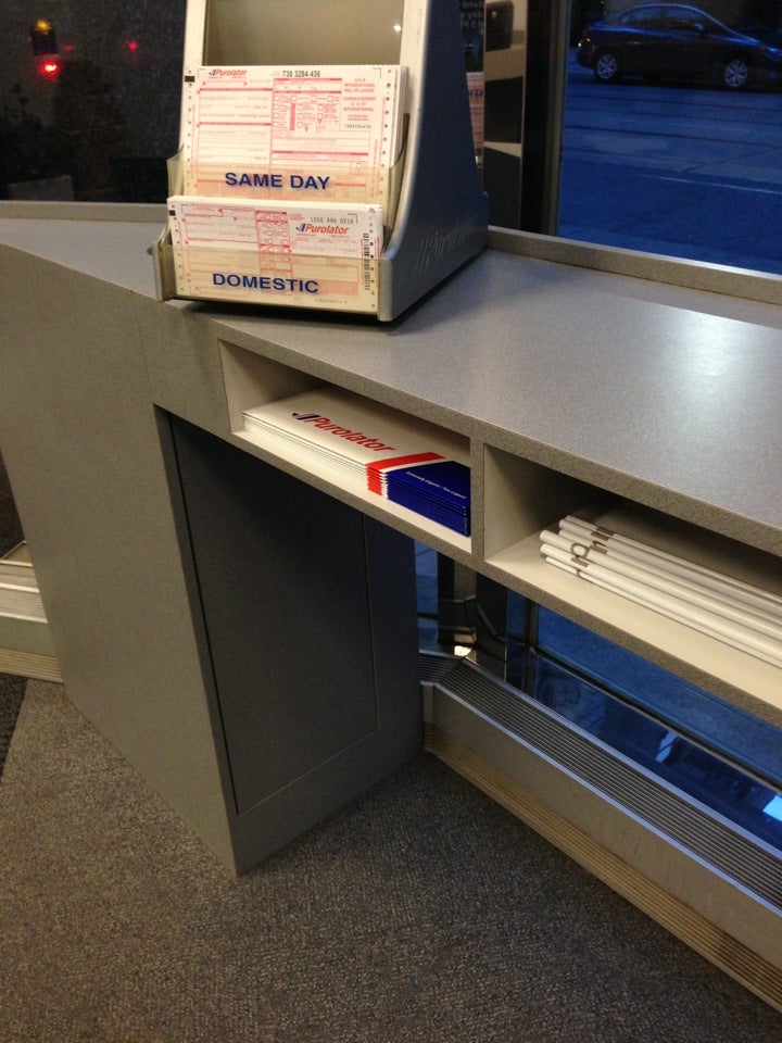 Purolator, Agent - Postnet Bay Adelaide On133