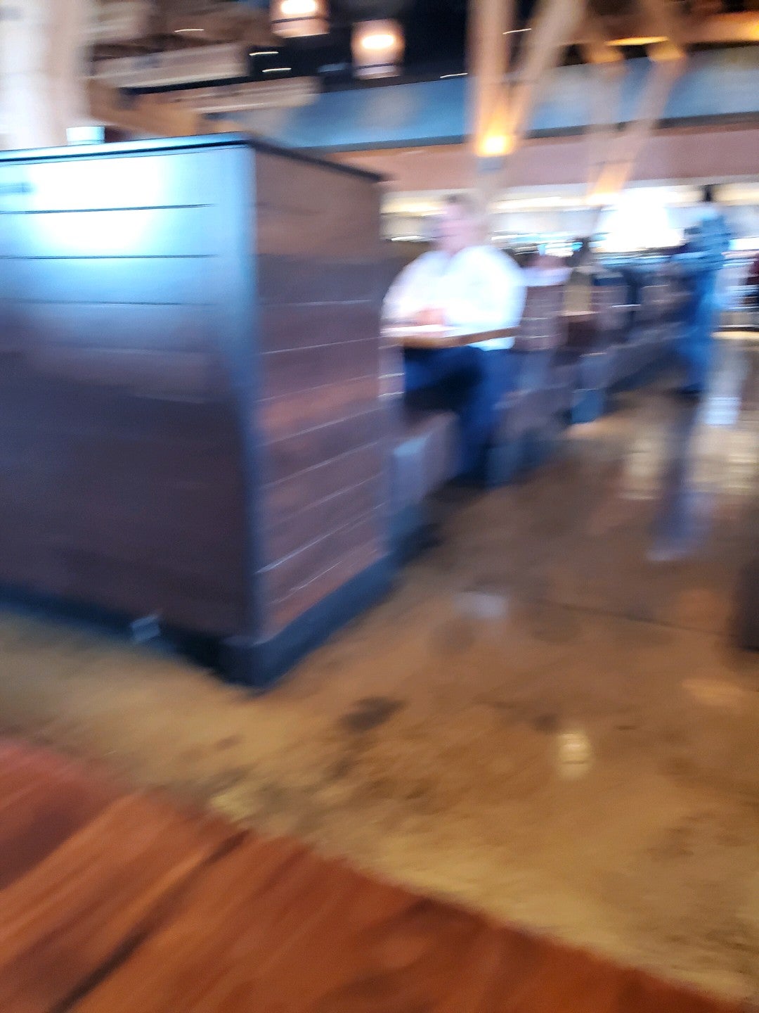 Lazy Dog Restaurant & Bar, 238 Gibson Dr, Roseville, CA, Eating places
