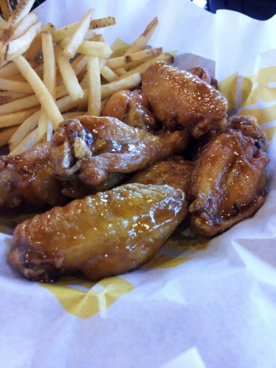 Buffalo Wild Wings, 240 S Brea Blvd, Brea, CA, Eating places MapQuest