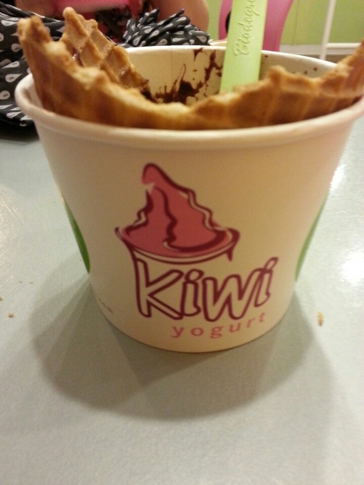 Kiwi Frozen Yogurt CLOSED, 22 S High St, West Chester, PA, Food