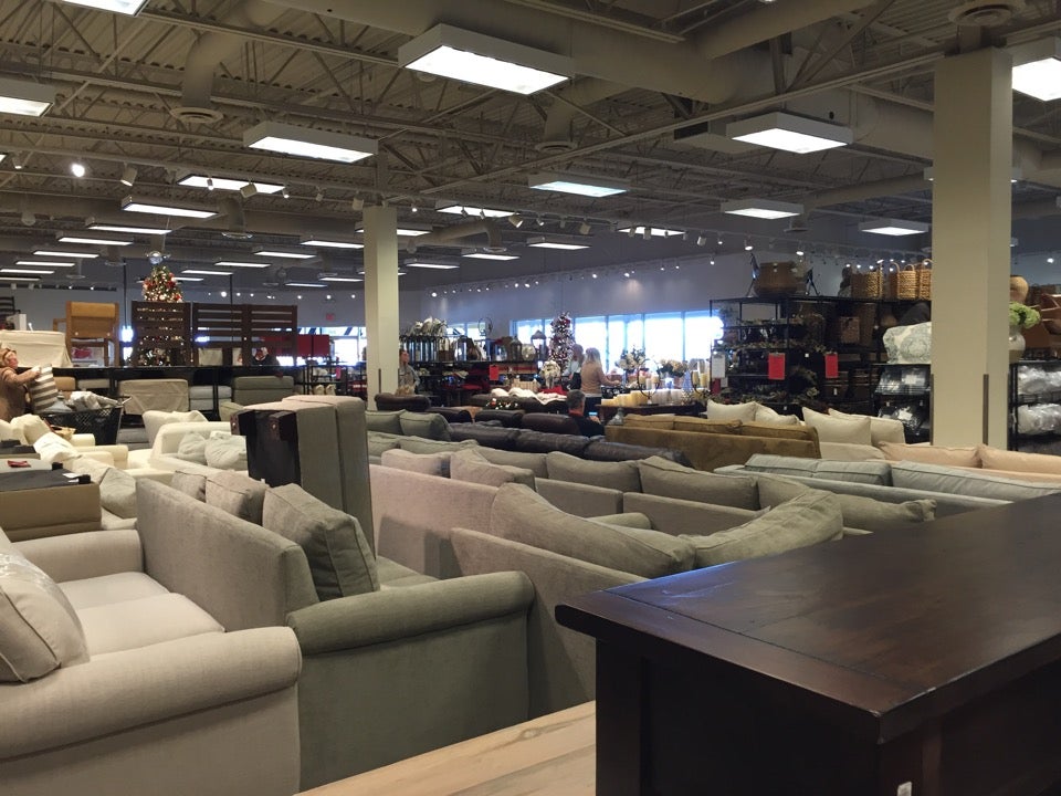 Pottery Barn Outlet, 1 Factory Shops Blvd, Suite 205, Gaffney, SC, Home  Centers - MapQuest