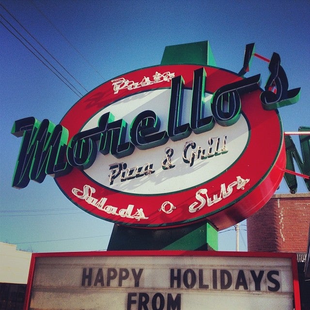 Morello's Restaurant & Catering, 217 E Poplar St, Harrisburg, IL