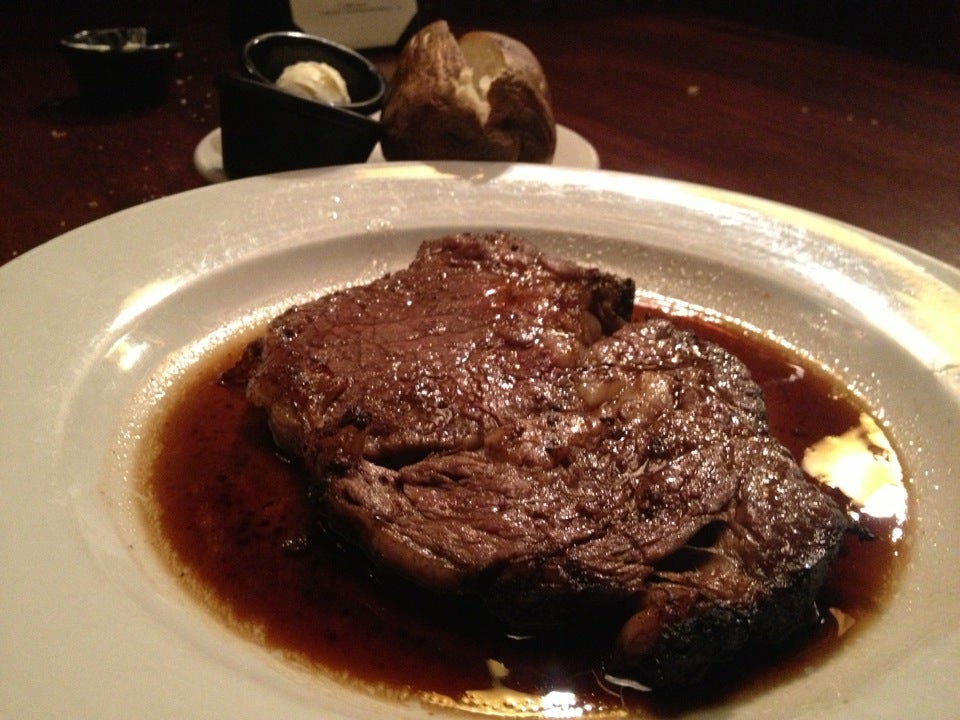 Okeechobee Steak House, 2854 Okeechobee Blvd, West Palm Beach, FL