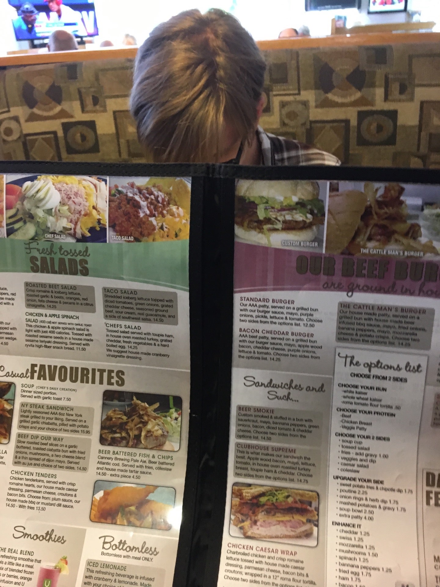 Shades on Main Restaurant