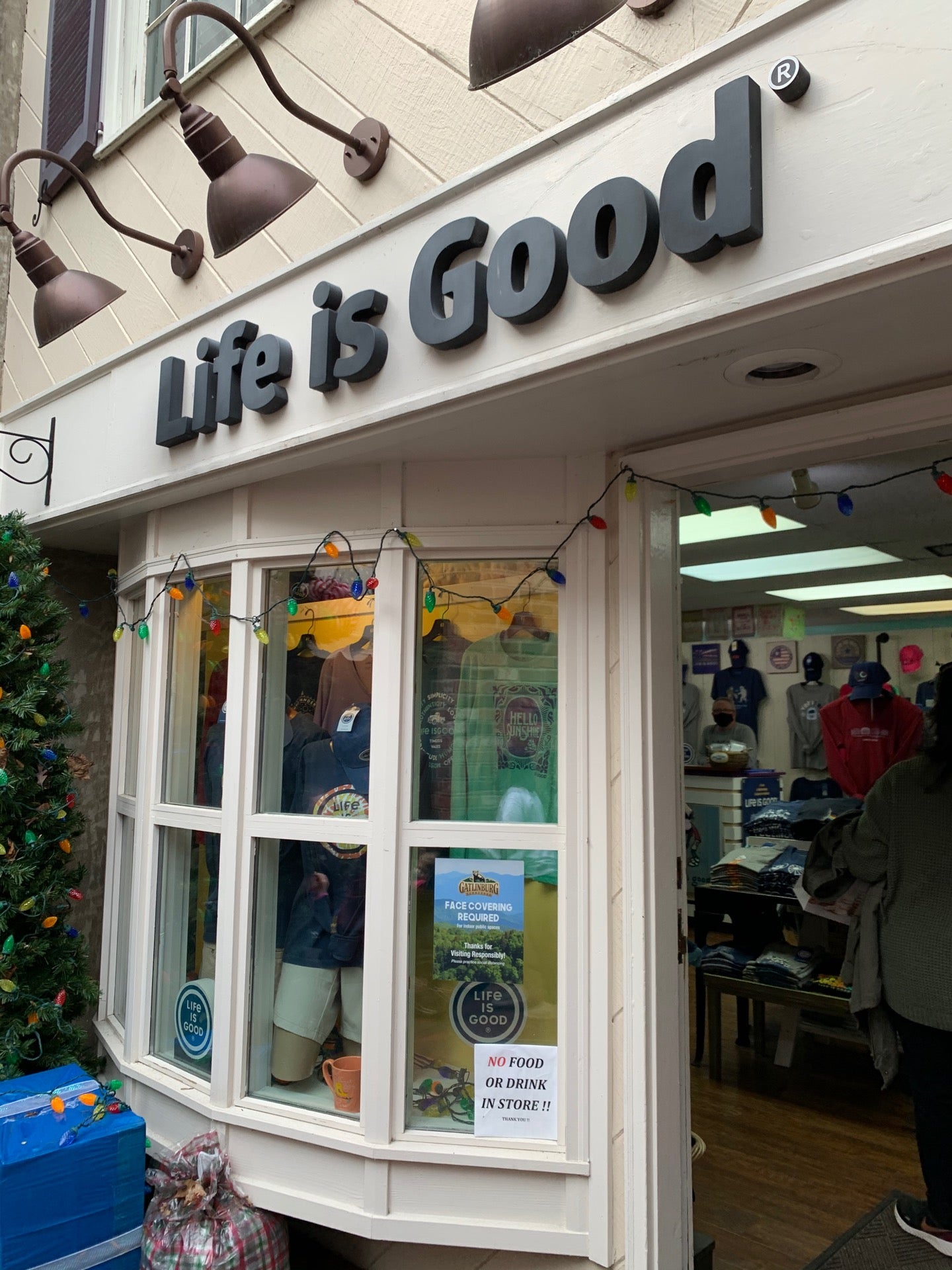 Life Is Good, 634 Parkway, Gatlinburg, TN, Gift Shops - MapQuest