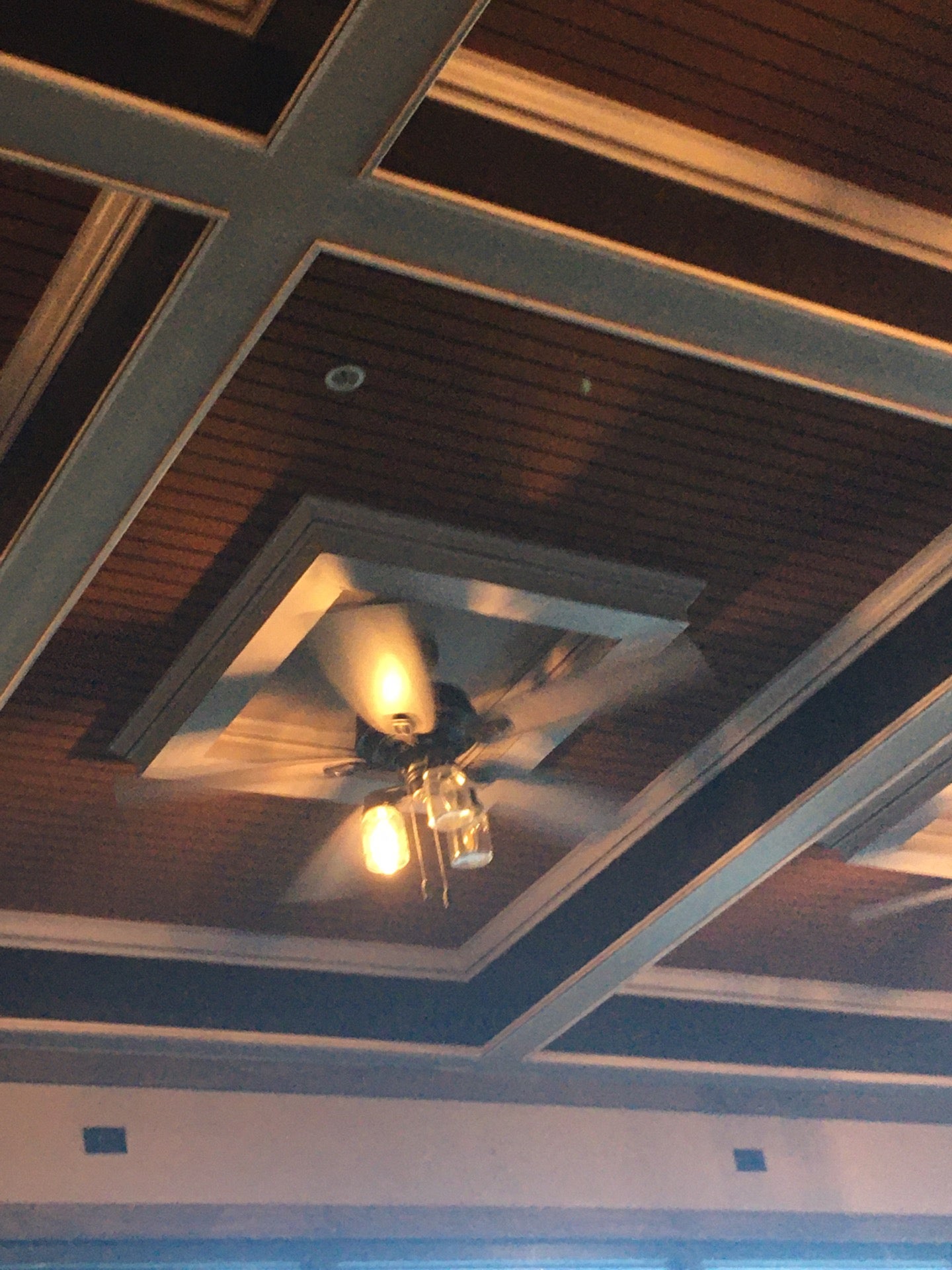 Grills Lakeside Seafood Deck & Tiki Bar, 4301 N Orange Blossom Trl, Orlando, FL, Seafood