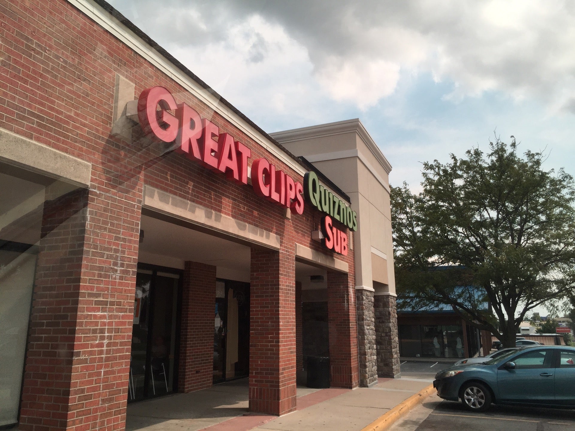 Great Clips, 4201 S Noland Rd, Ste B, Independence Marketplace