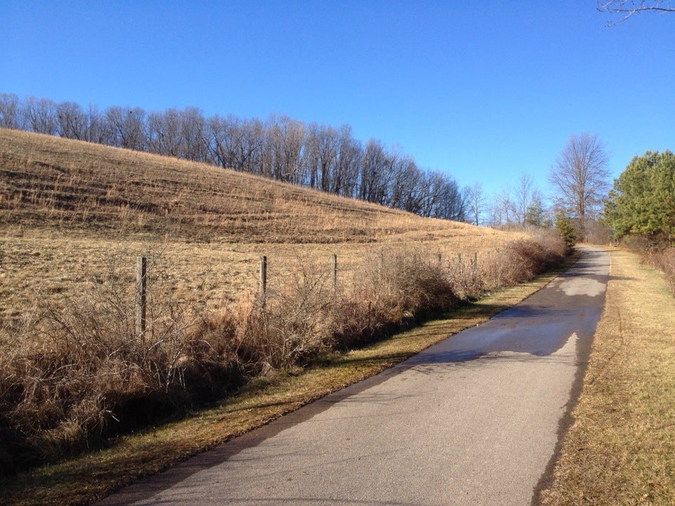 Warm Hearth Village, 2387 Warm Hearth Dr, Blacksburg, VA, Retirement