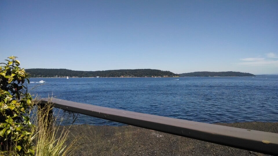 Yacht Club, 5401 N Waterfront Dr, WA, Sports