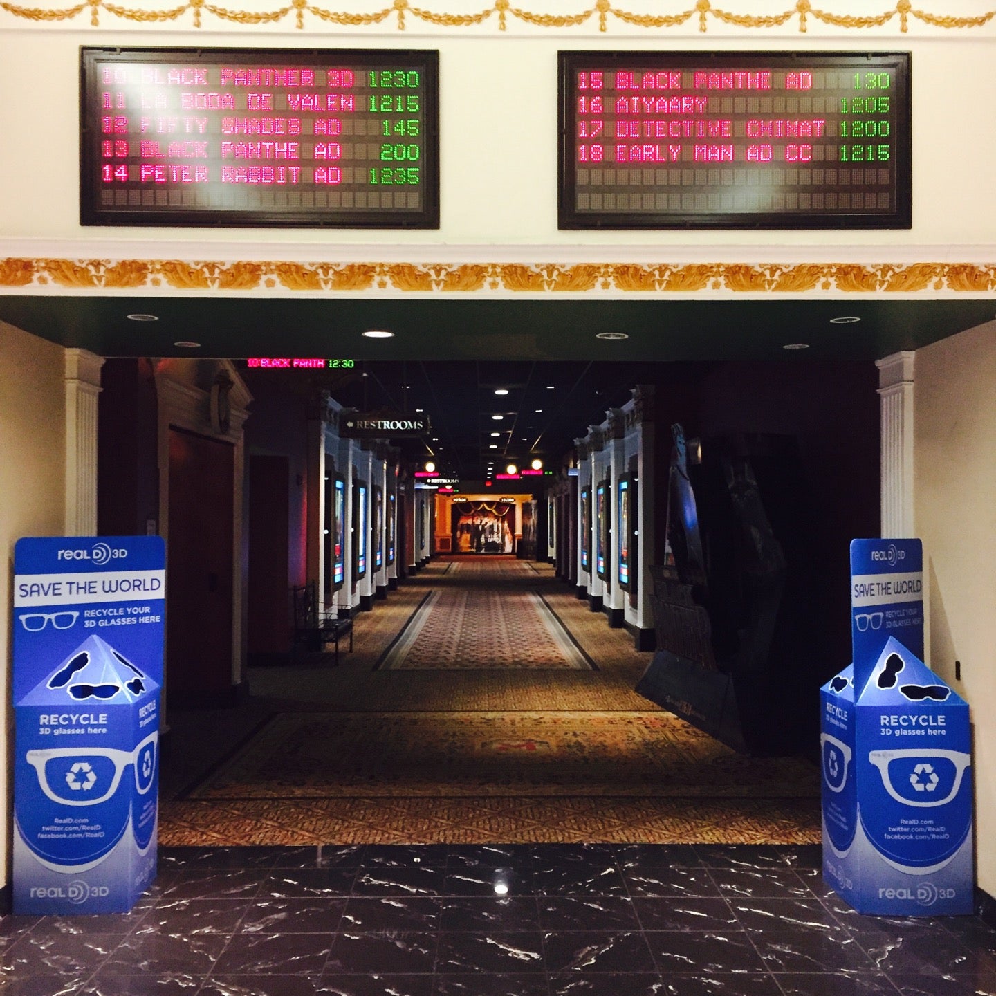 AMC Rosemont 18, 9701 Bryn Mawr Ave, Rosemont, IL, Movie Theatres